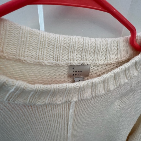 White Sweater - Picture 2 of 3